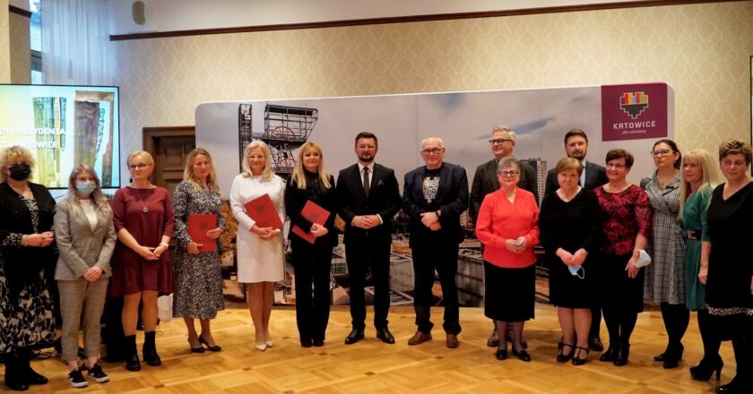 Przyznano nagrody prezydenta Katowic za działalność społeczną i charytatywną